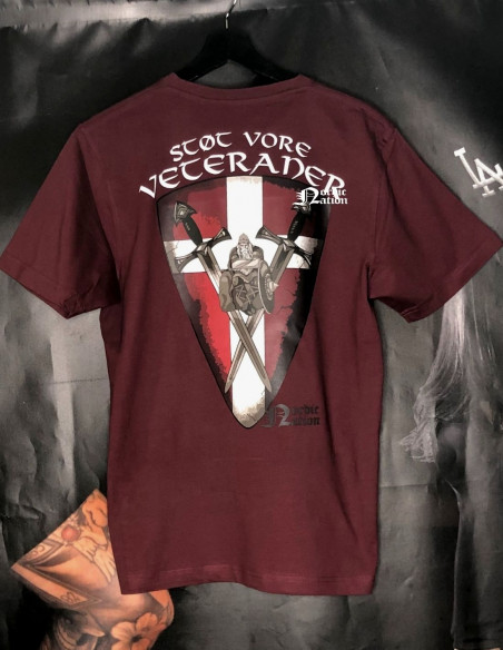 Støt vore Veteraner T-Shirt Burgundy by Nordic Worlds